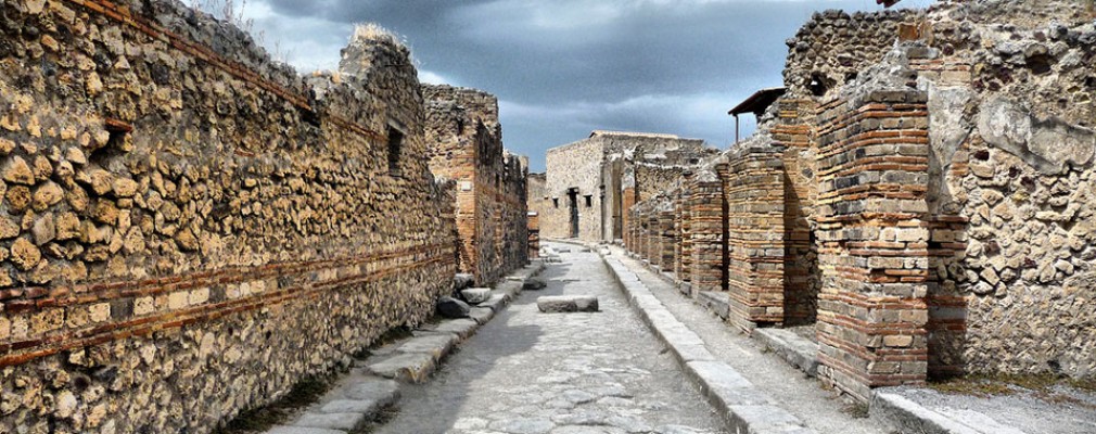 One Day Tour of Pompei from Rome